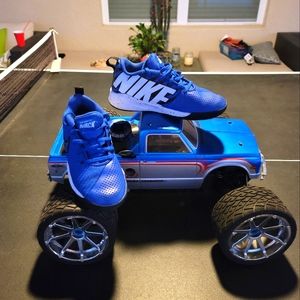 Kids blue sneakers